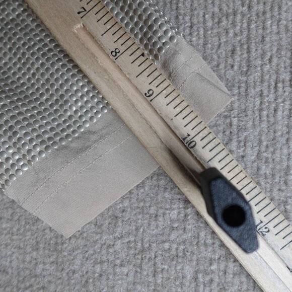 St.John Womens Top 2 Beige Metallic Silk Blend Short Sleeve - Picture 9 of 9